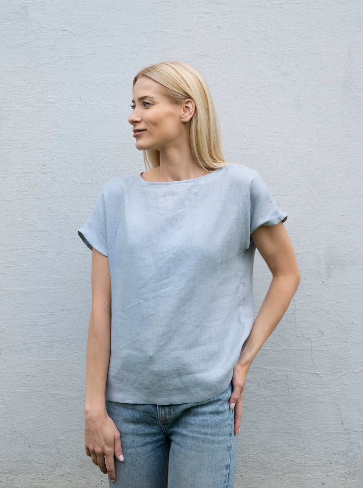Linen Shirt with Attractive Back Wooden Buttons