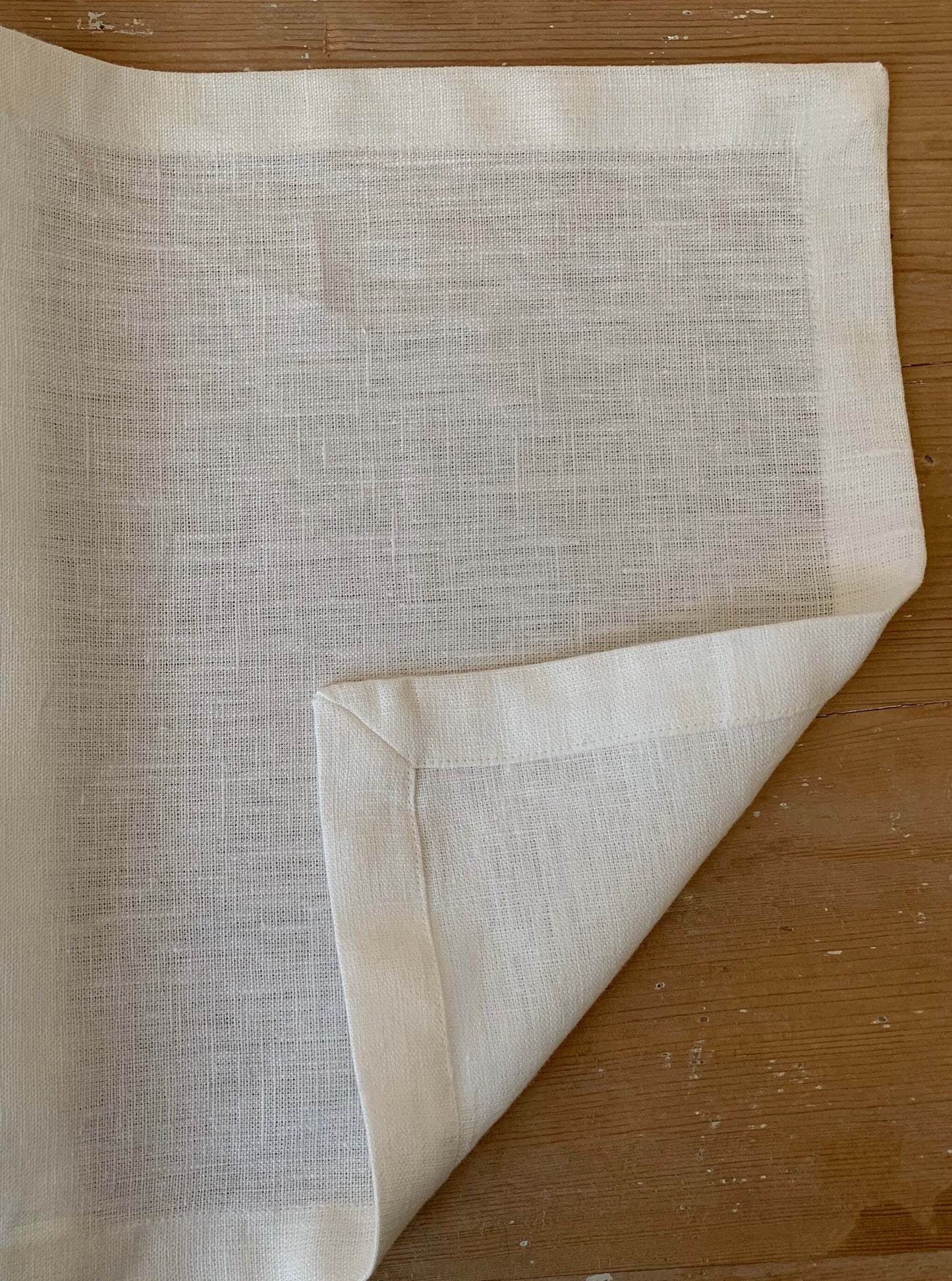 Long Table Runner Off White