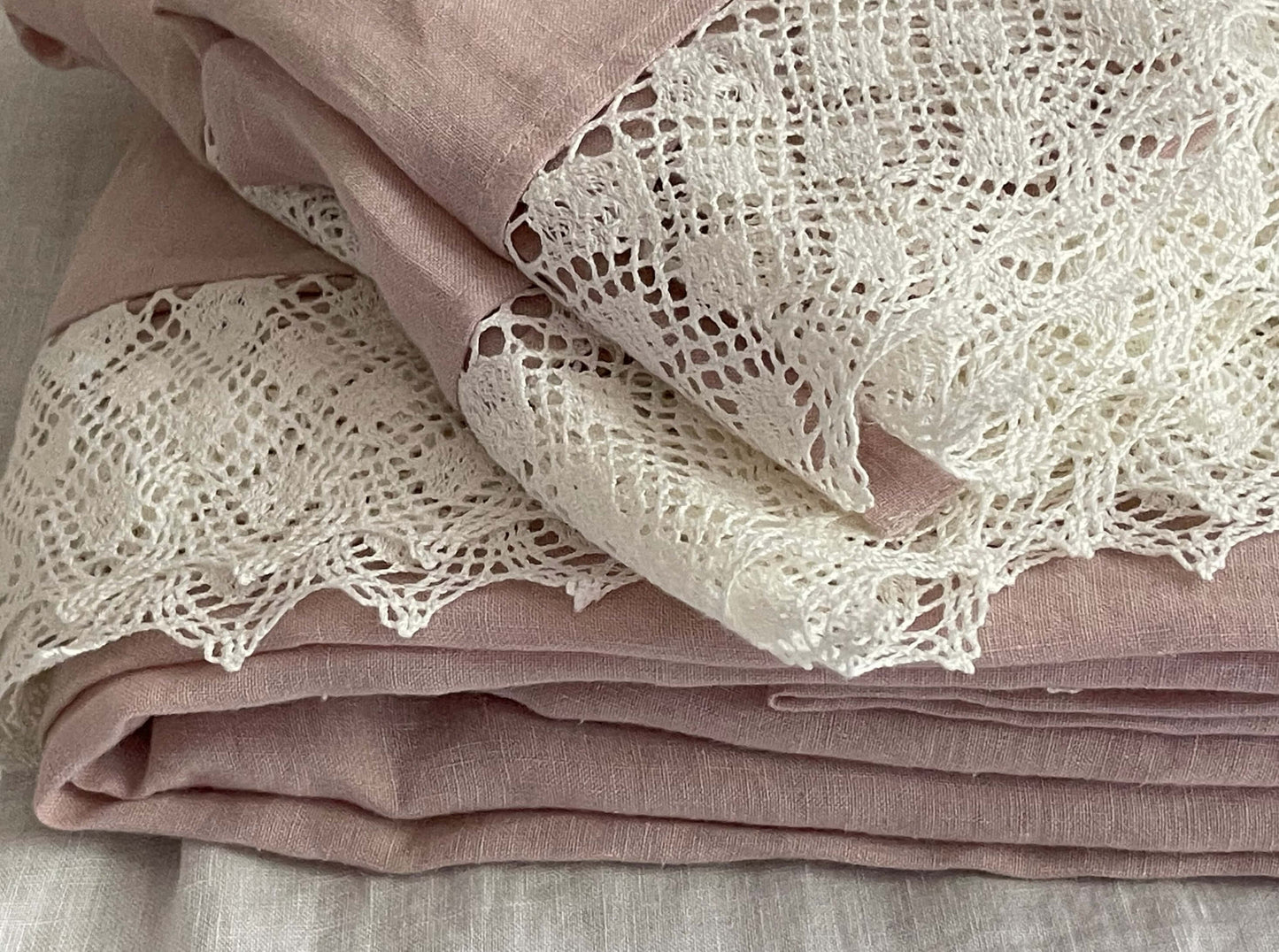 Custom size linen bedding with white lace