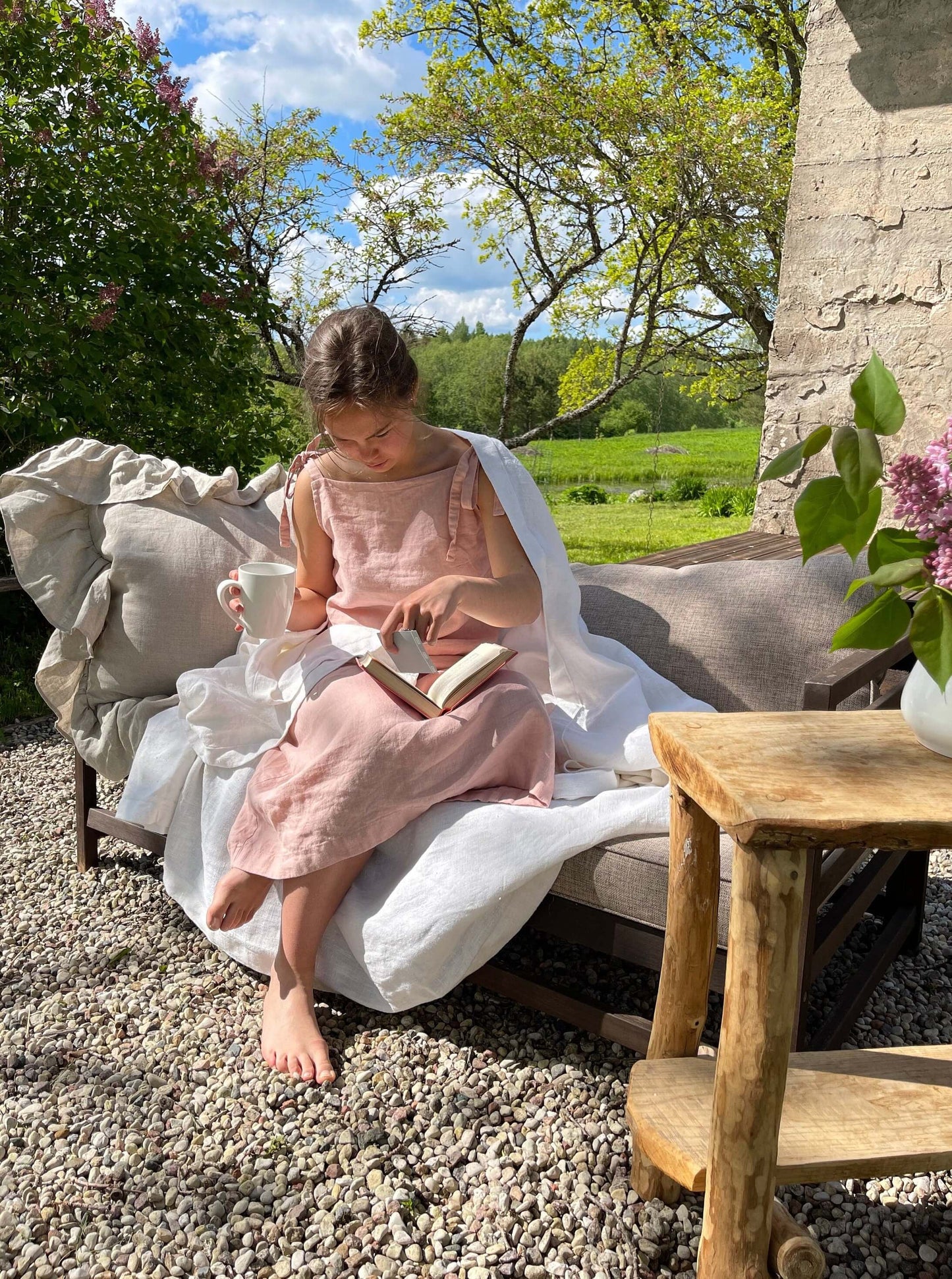 Stylish and breathable linen sleepwear for women