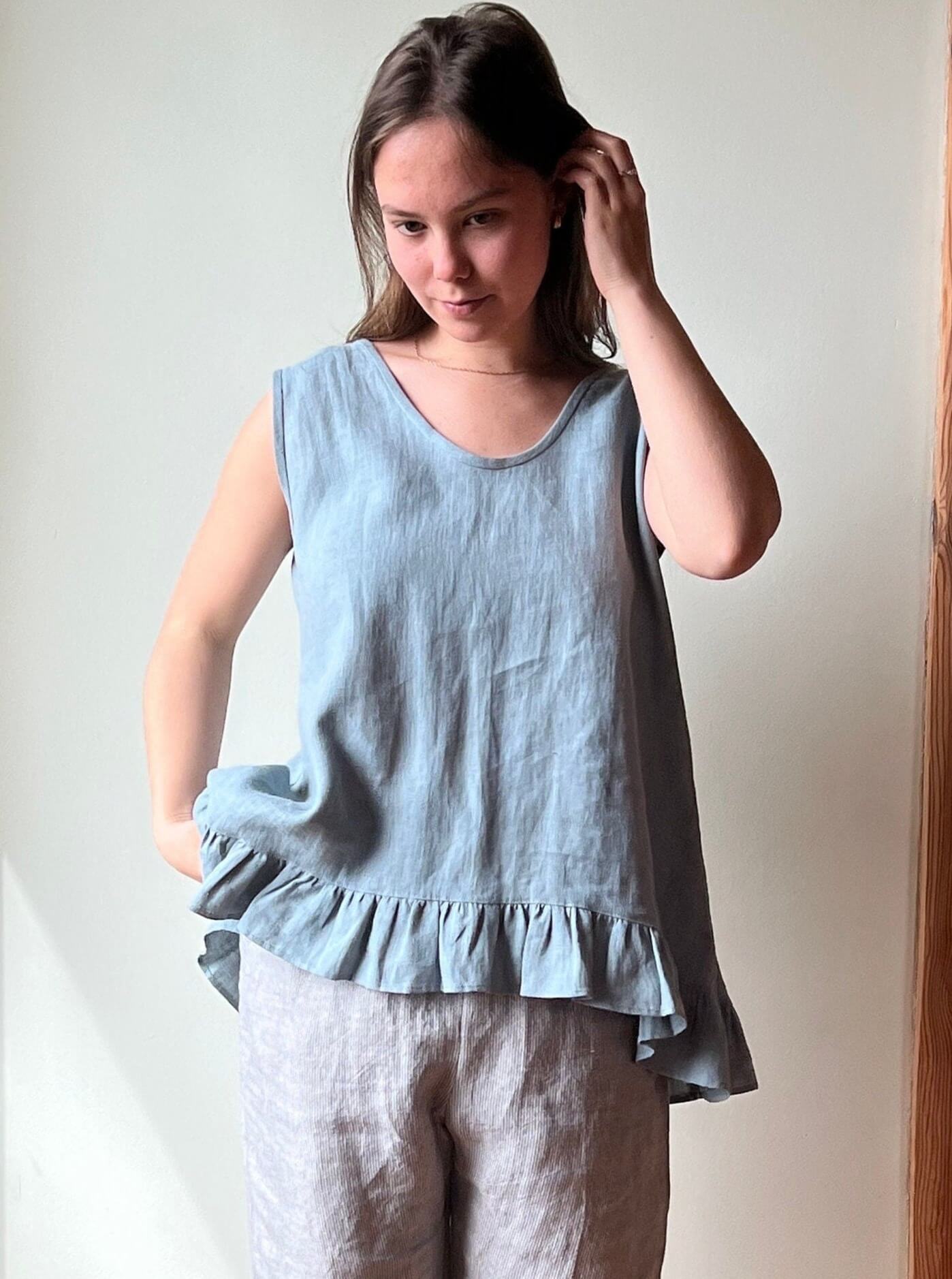 Softened linen shirt featuring pockets for functionality