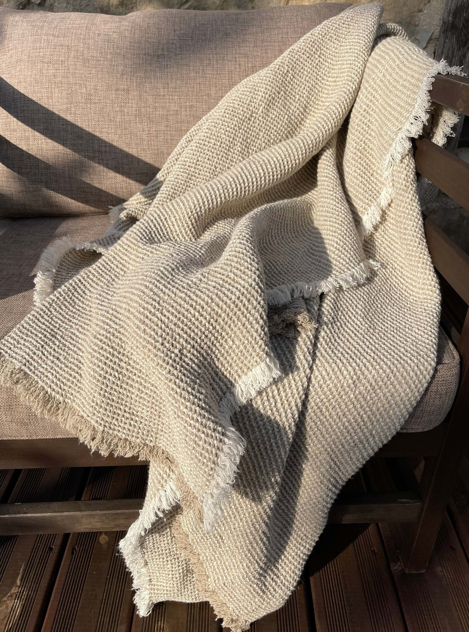 Elegant beige throw blanket