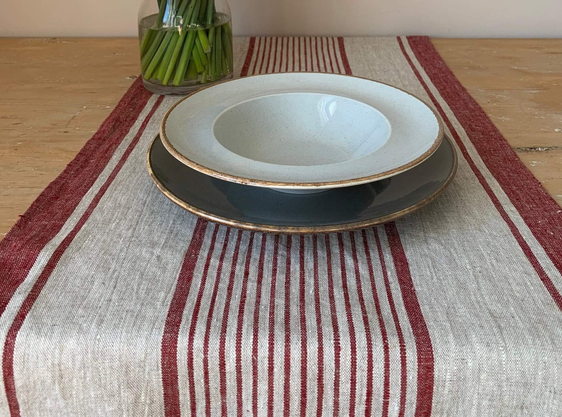 Contemporary Dining Table Setting