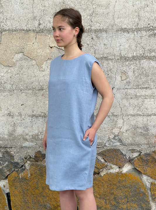 Handmade lavender linen sleeveless dress for women.