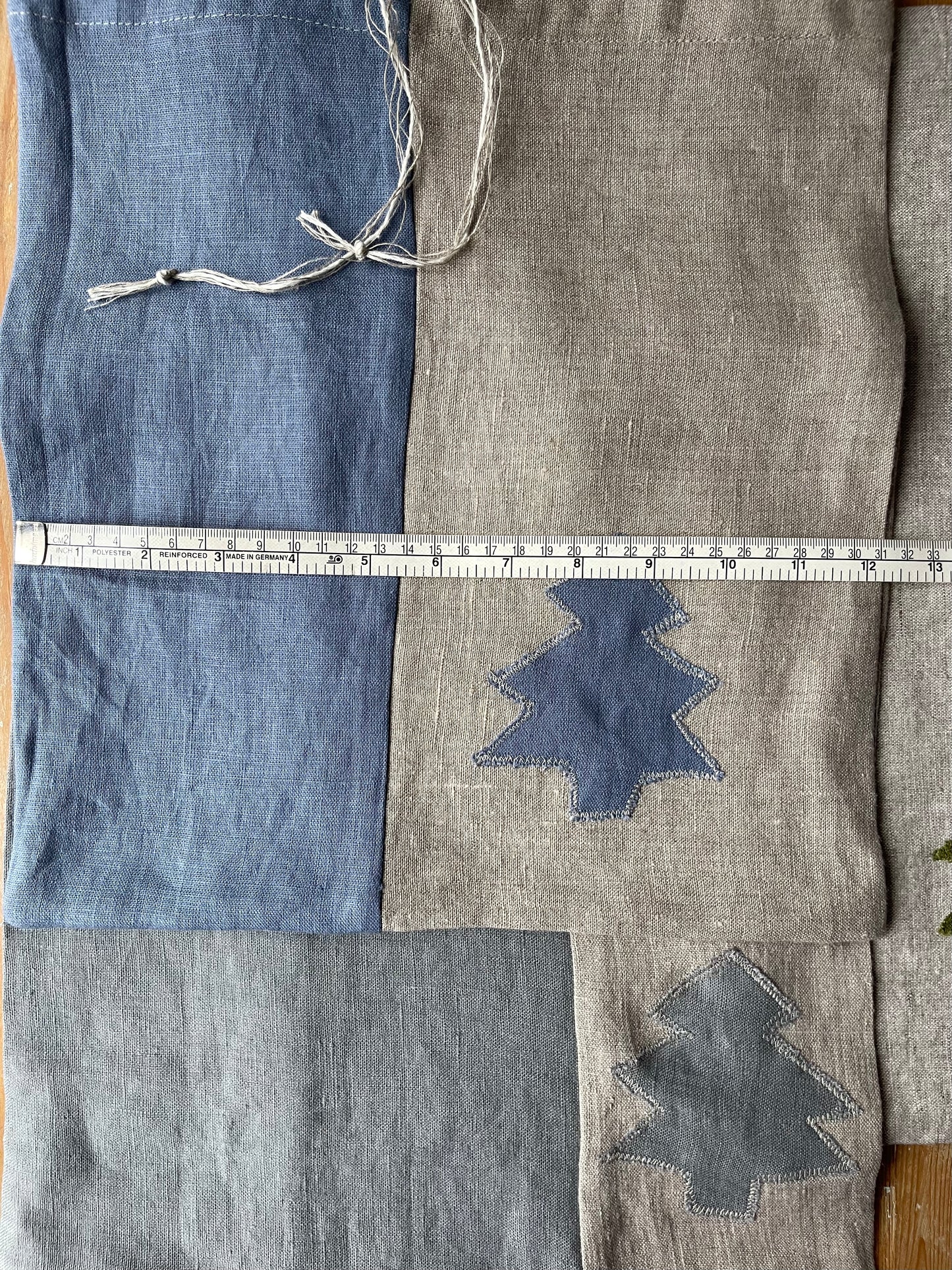3 Linen Gift Bags Set with Appliqué Decoration