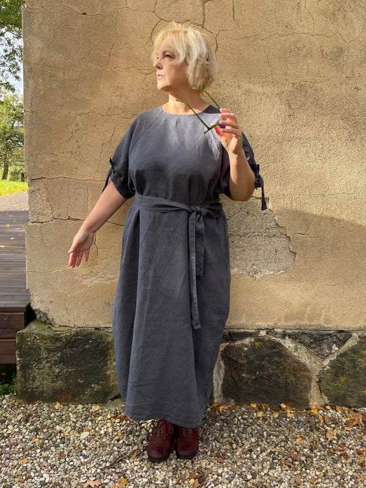 Iron Grey Dress with Tie-Up Belt and Half-Length Sleeves
