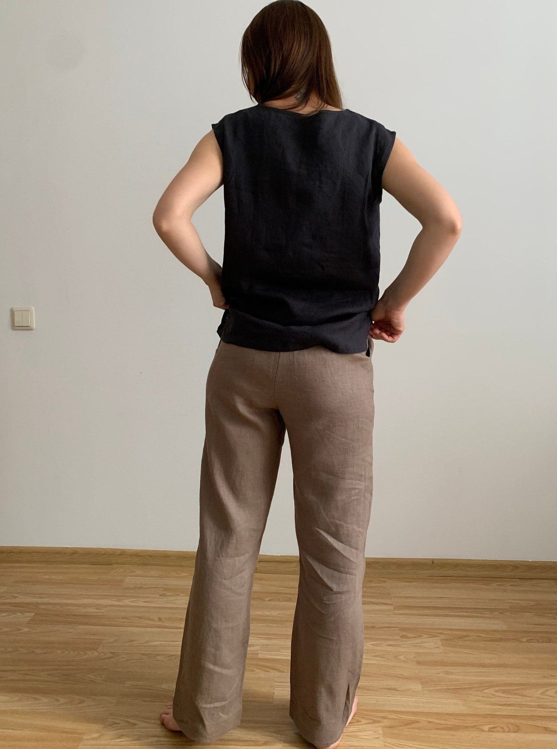 Linen Pants with Practical Pockets