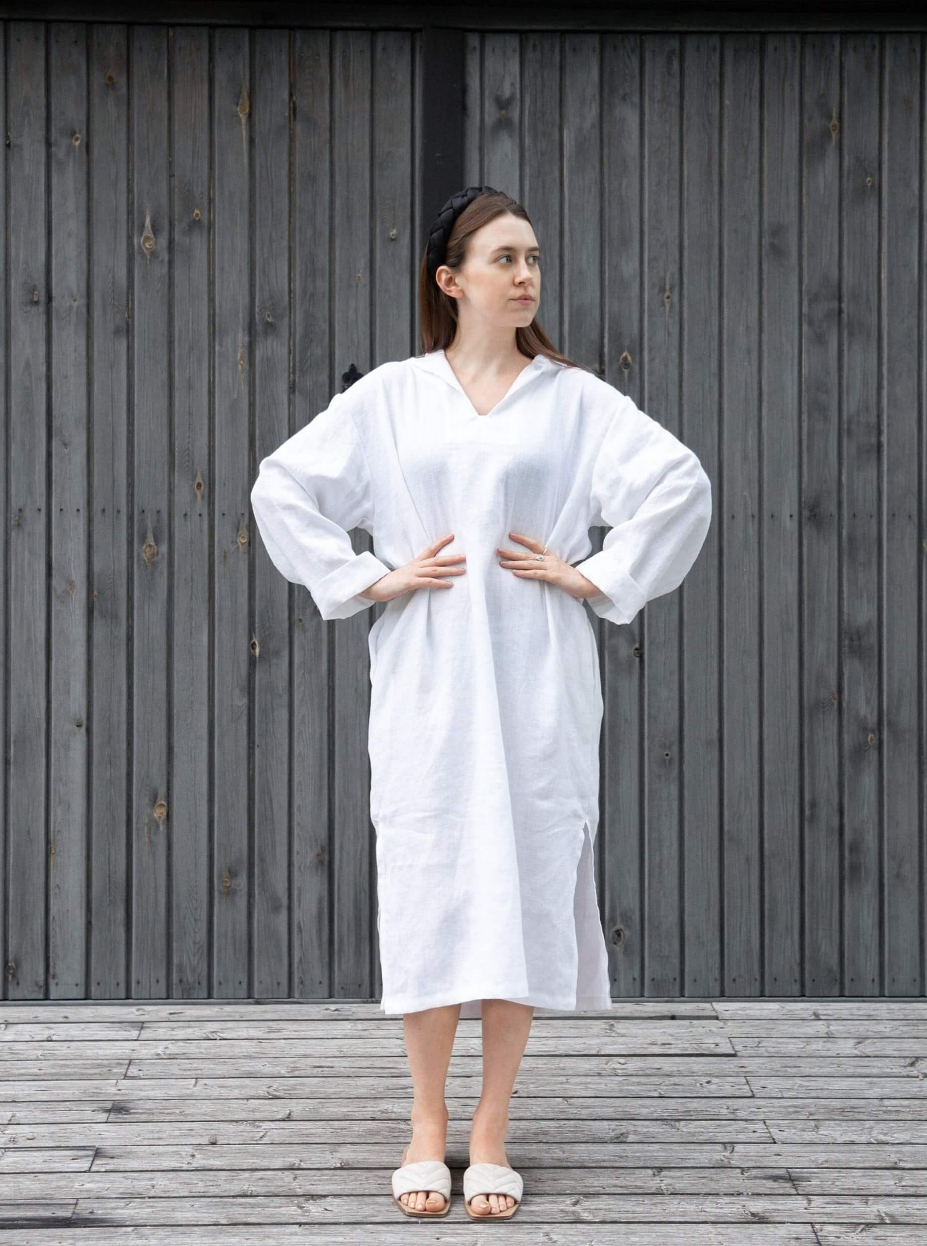 Open-Neck Linen Kaftan Dress with Hood | Breathable & Relaxed Fit Linen | LinenStars Open-Neck Linen Kaftan Dress with Hood | Breathable & Relaxed Fit Linen | LinenStars