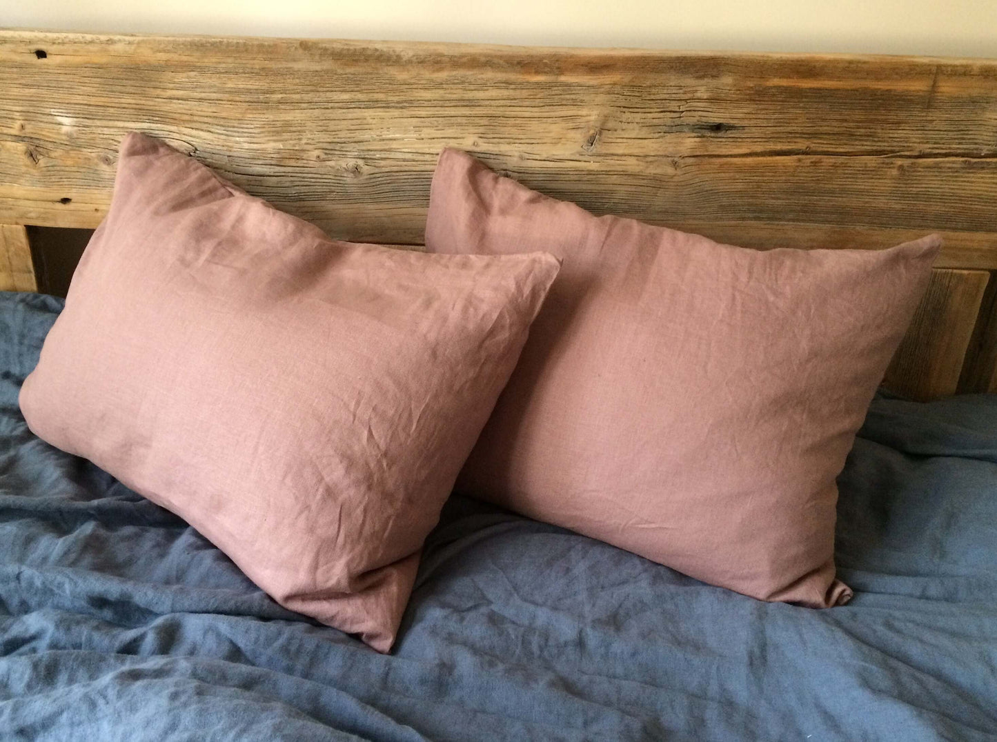 Modern Bedroom Decor with Linen Pillow
