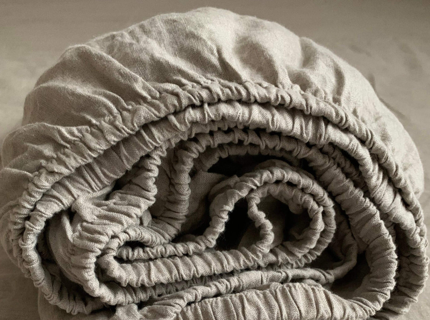 Natural Linen Sheet Providing Sleep Comfort