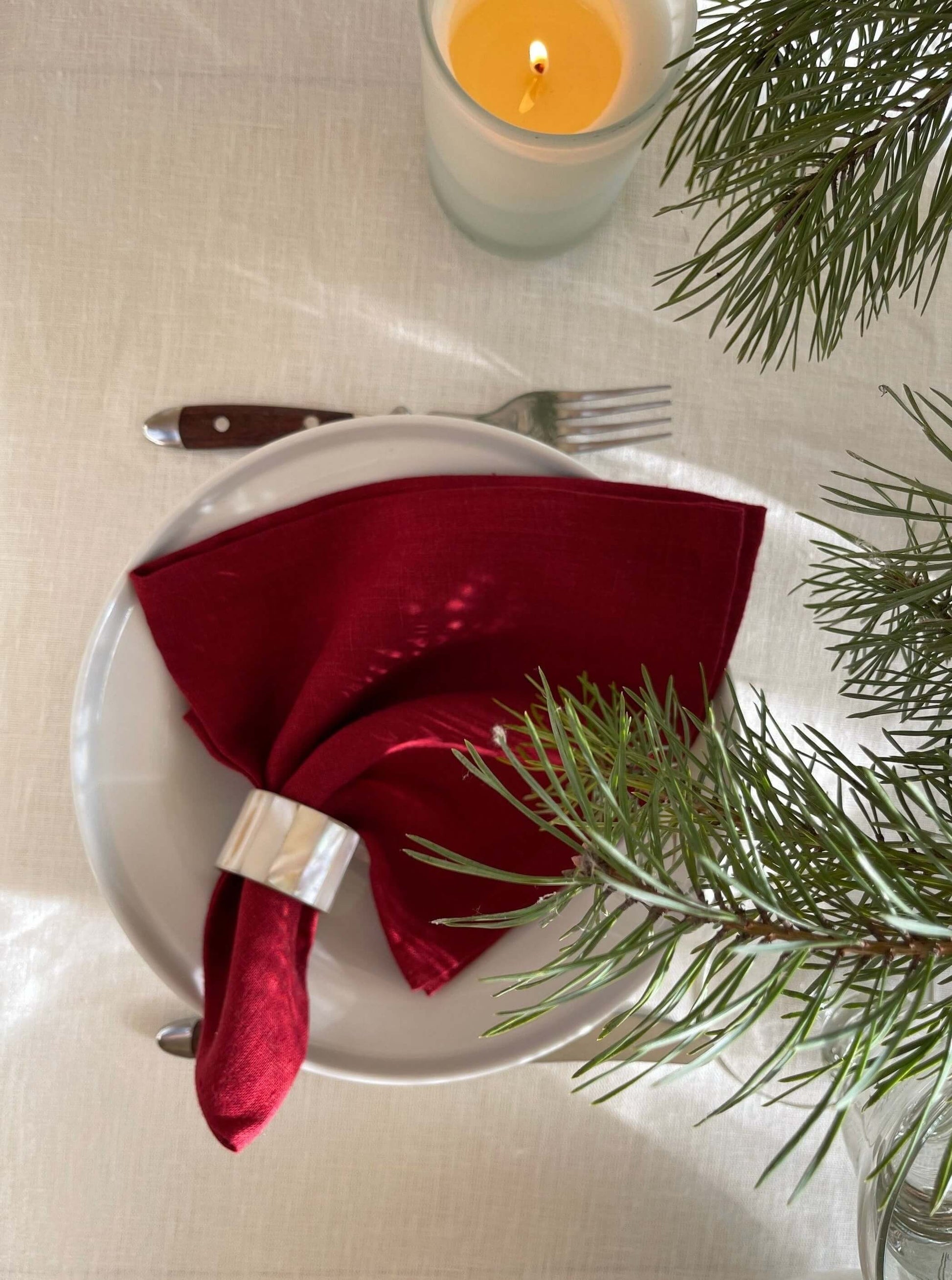 View of Round Tablecloth Setting