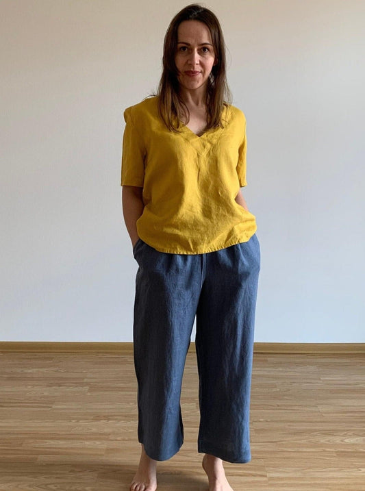 Custom-Fit V-Neck Linen Jersey by LinenStars