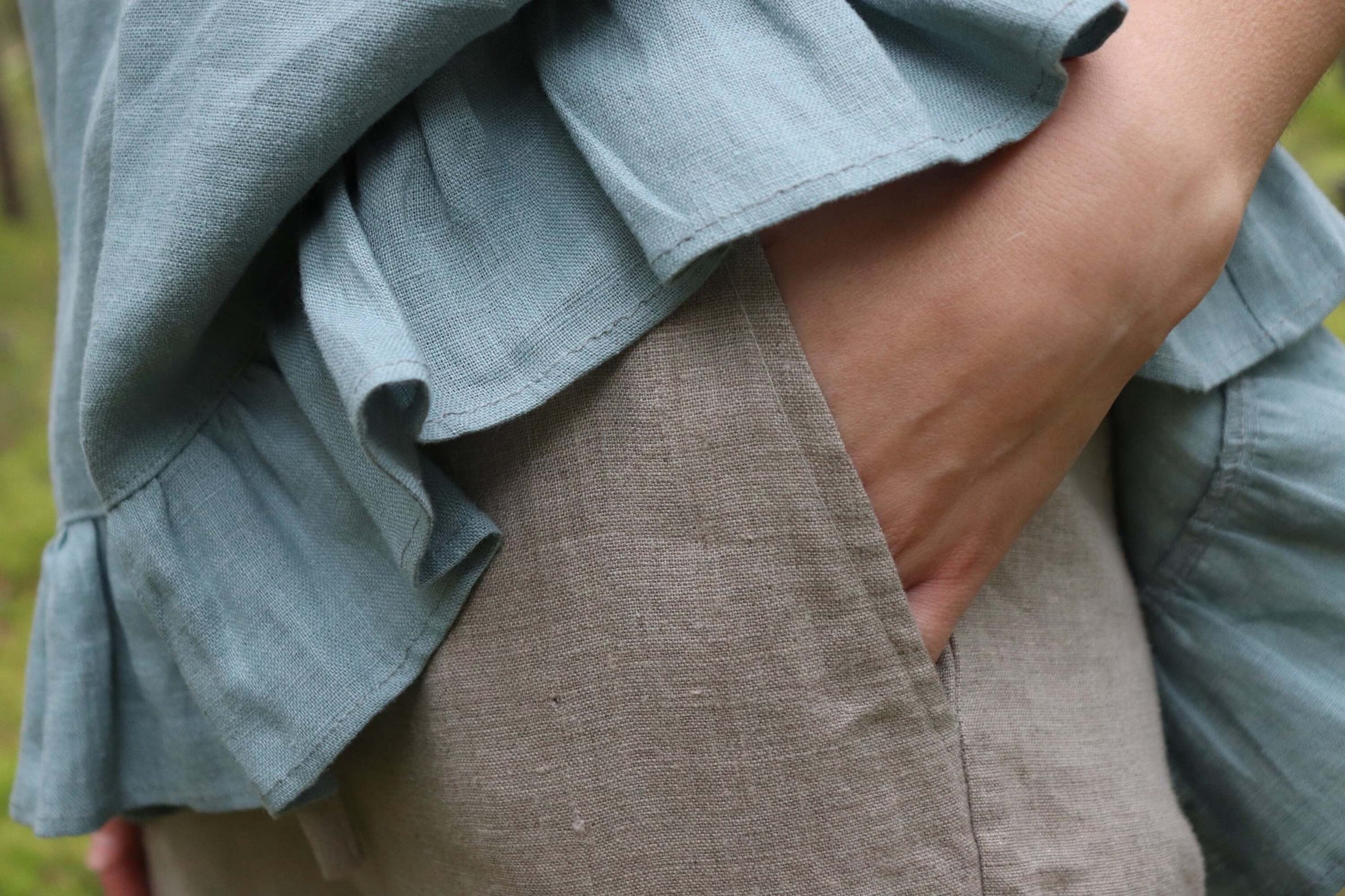 Comfortable and Trendy Linen Trousers for Women