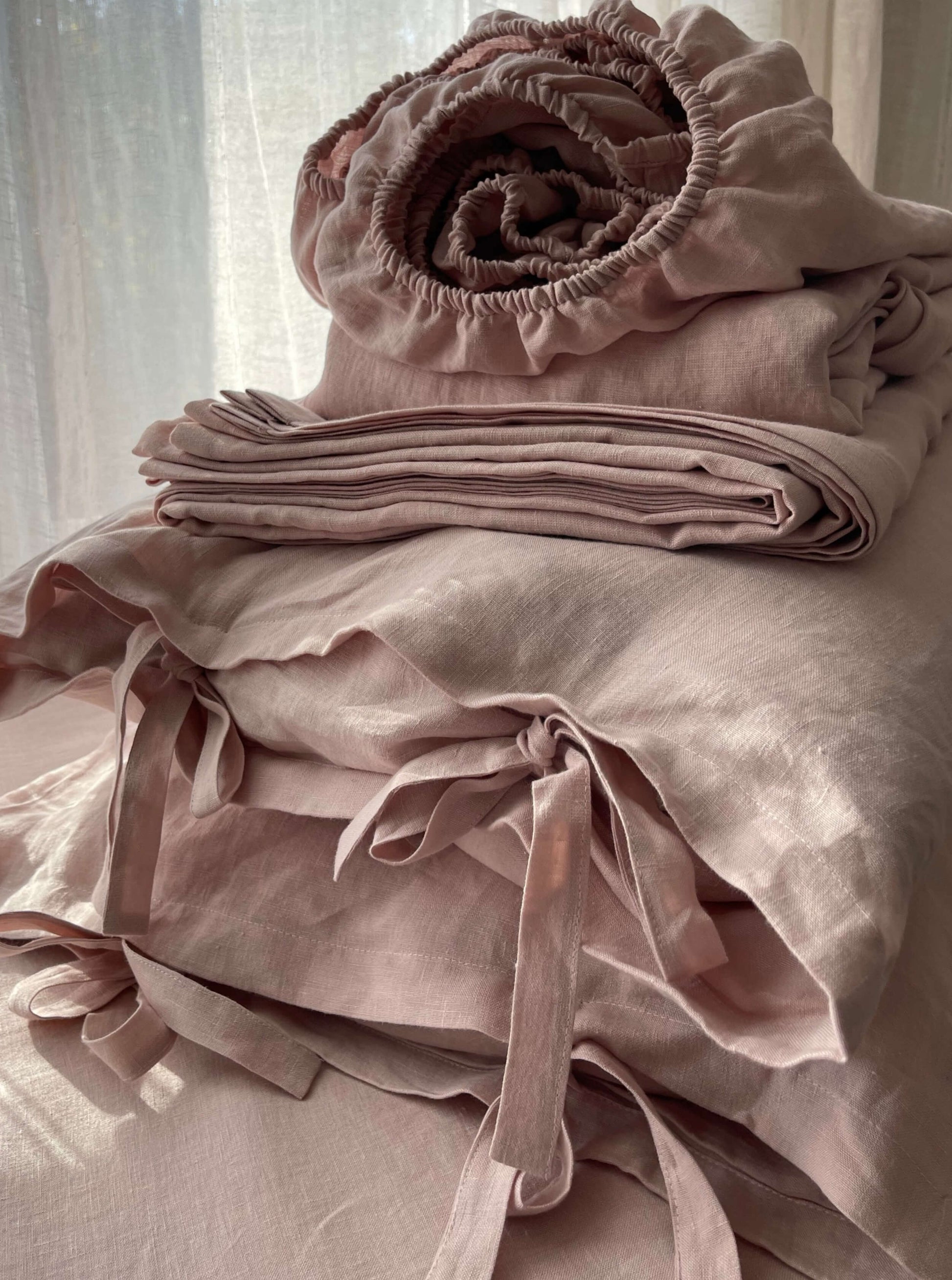 Handcrafted linen pillowcases with ties