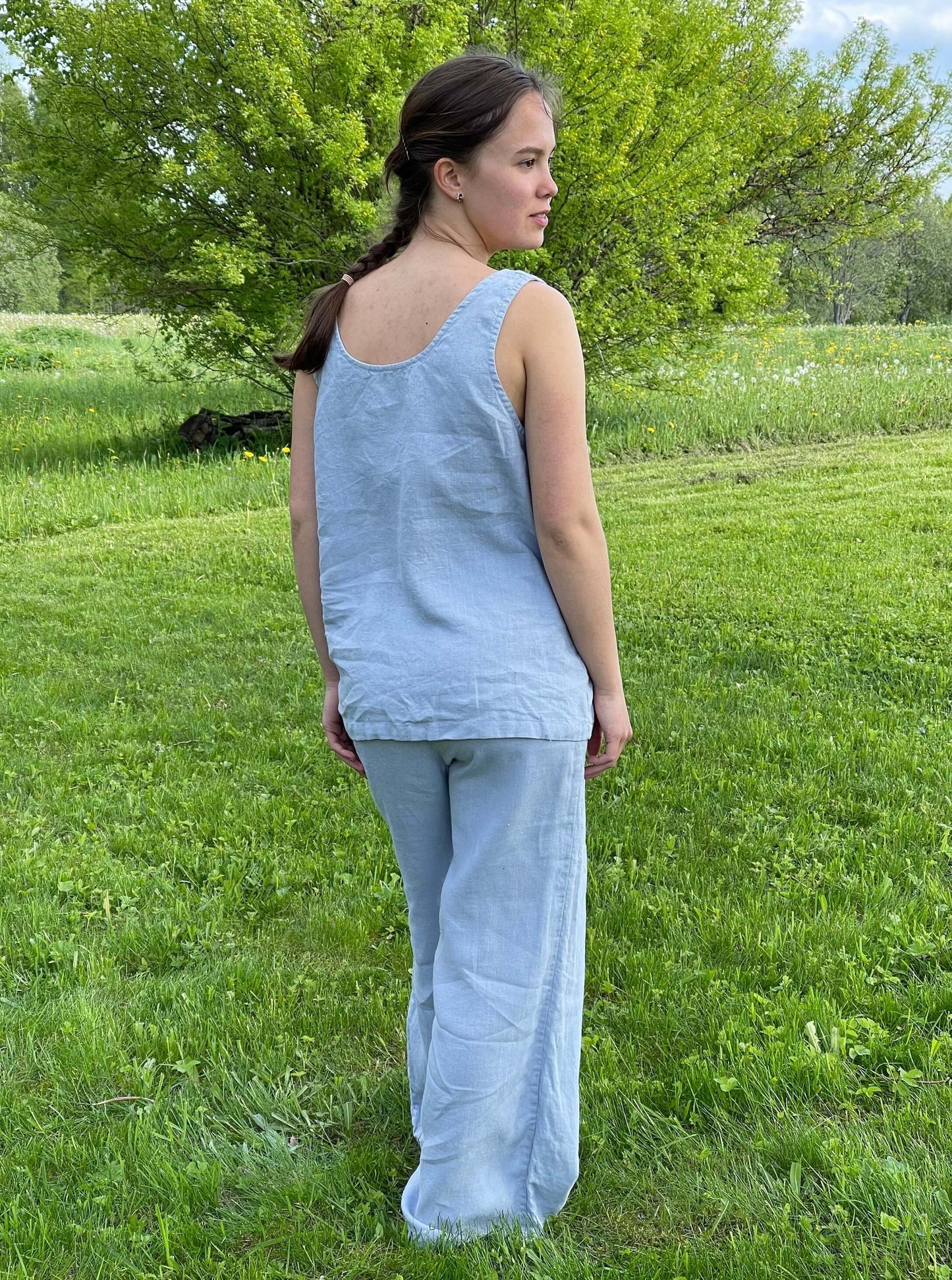 summer-linen-sleepwear-set-closeup