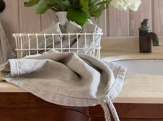 Harrinbone Pattern Linen Towel Set with Hanging Loop